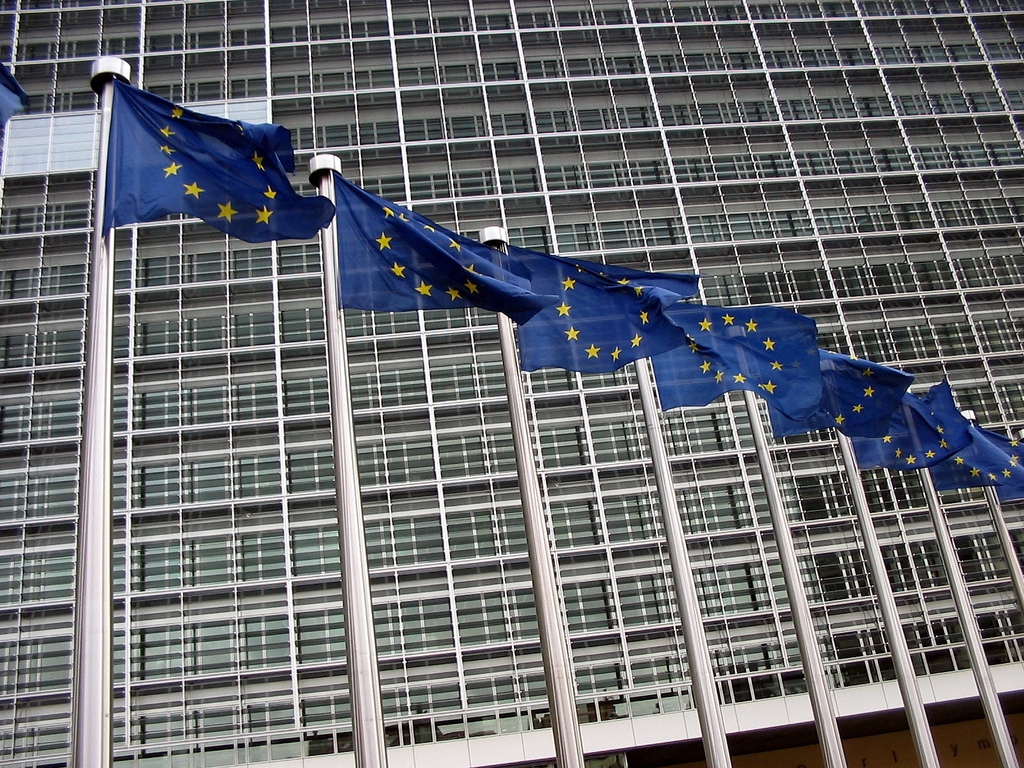 Κομισιόν: Στο 1,7 δισ. ευρώ η συνολική χρηματοδότηση της Ελλάδας από το Σχέδιο Γιούνκερ