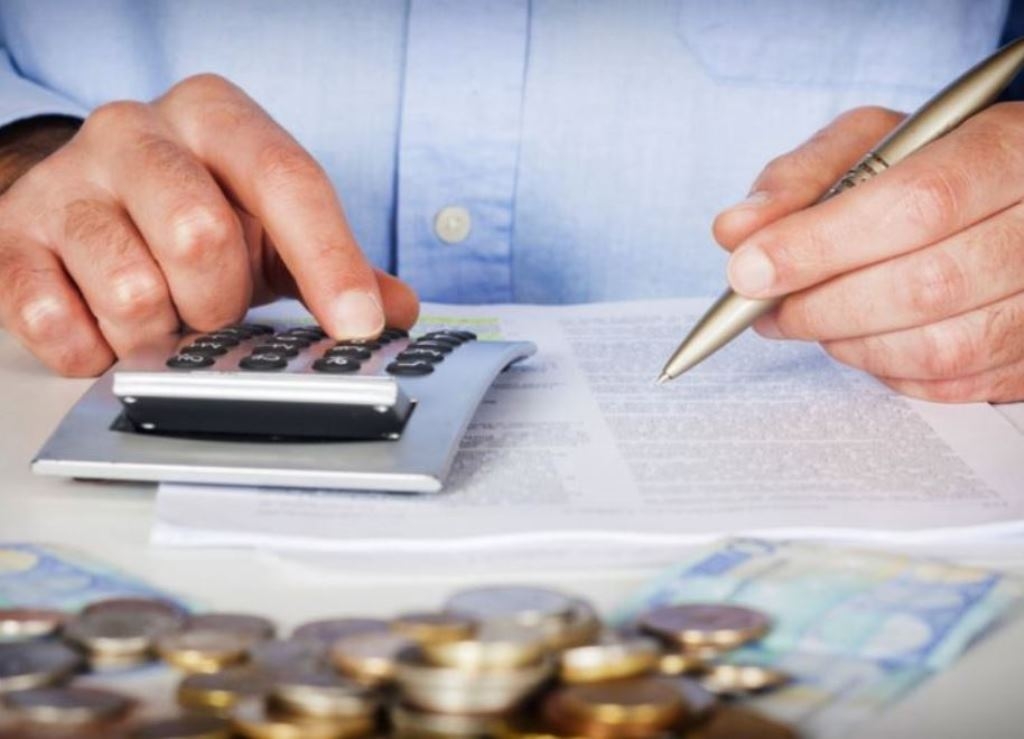 Επτά στους δέκα μικρομεσαίους οφειλέτες εκτός ρύθμισης των 120 δόσεων