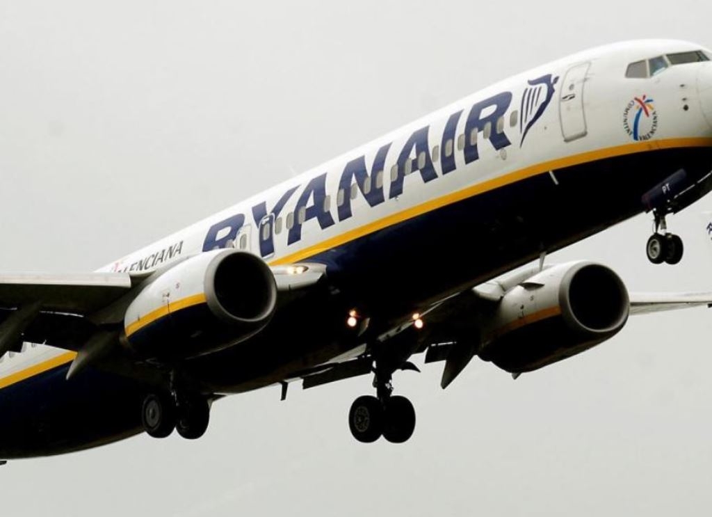 Ryanair: Αναγνώρισε το συνδικαλιστικό όργανο των πιλότων
