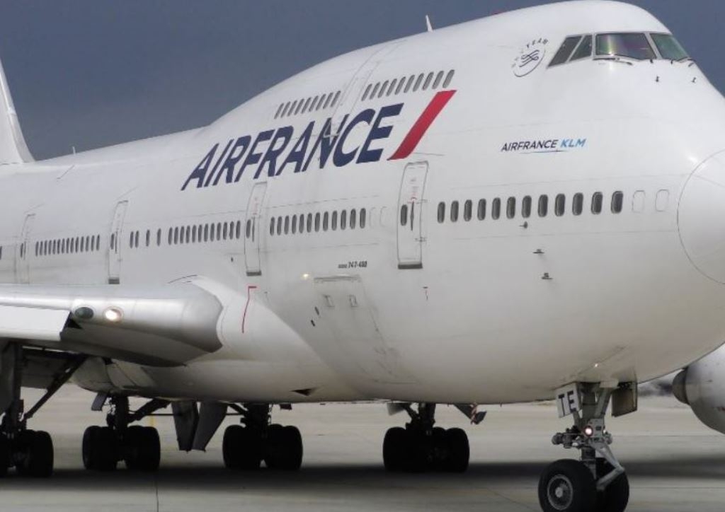 Air France: Ζημιές 274 εκατ. ευρώ το 2017 λόγω επιβάρυνσης από συντάξεις