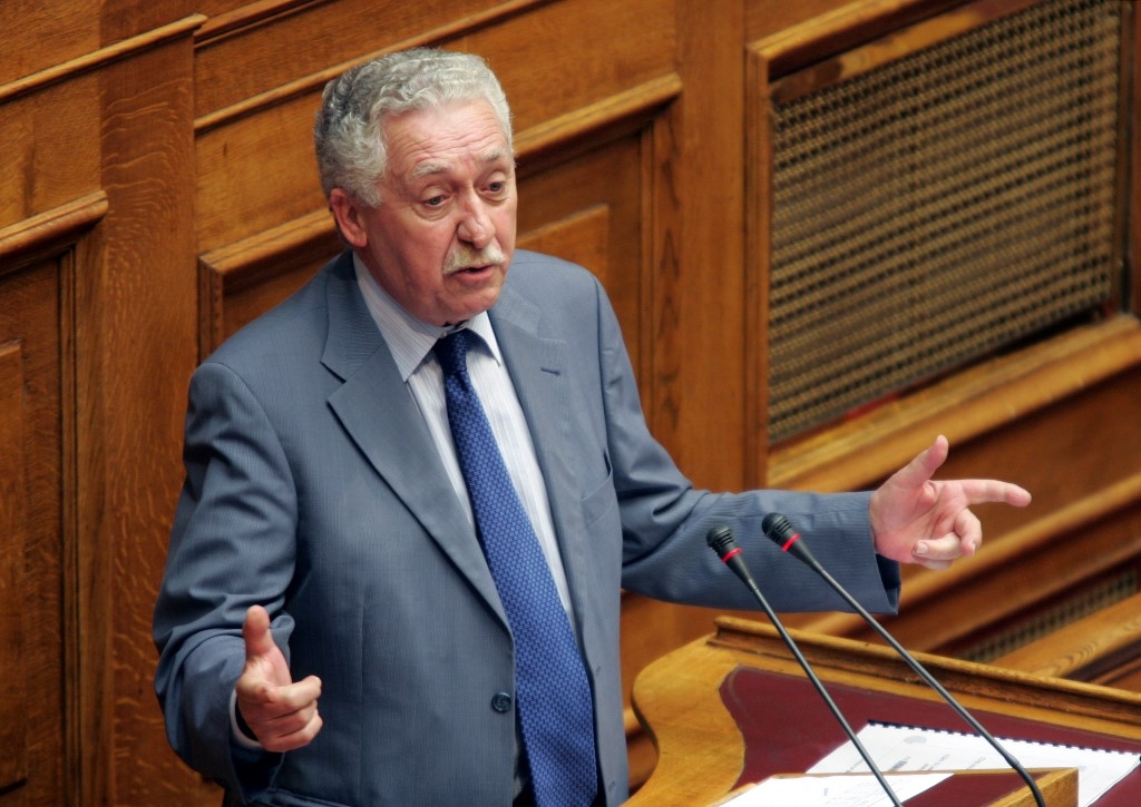 Ανασχηματισμός με περιορισμένες αλλαγές και μία έκπληξη
